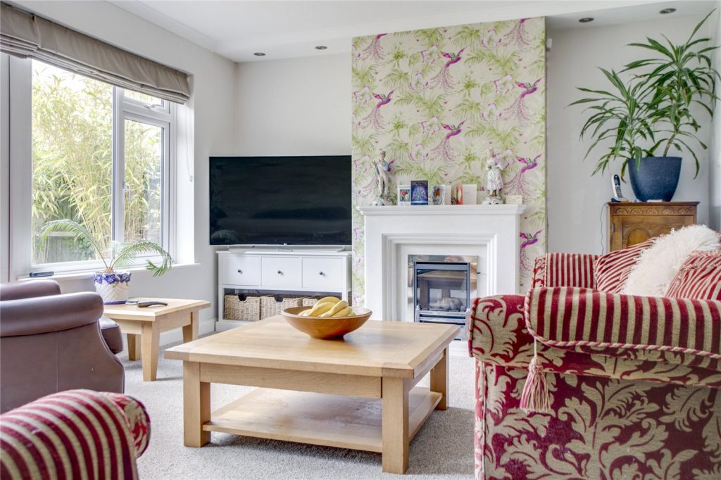 Pembridge Road, Bovingdon