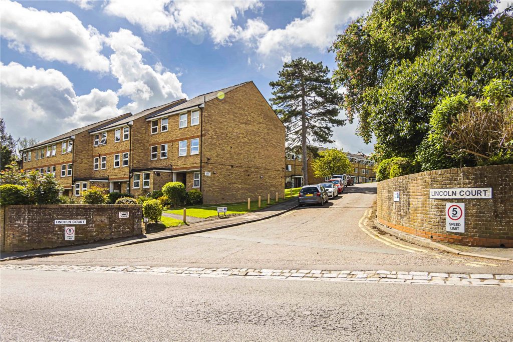 Lincoln Court, Berkhamsted