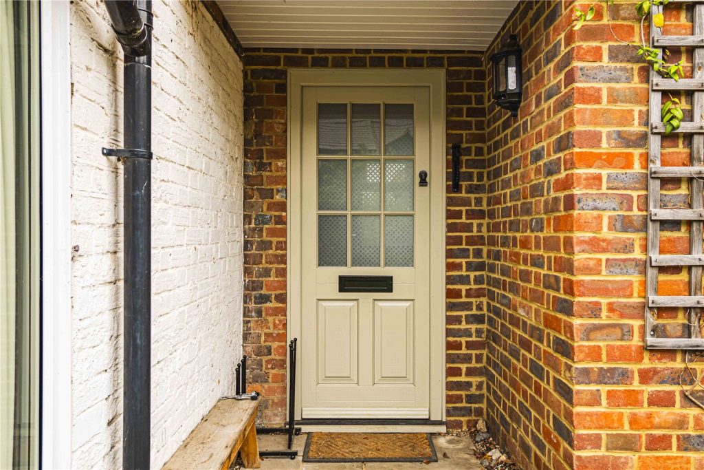 Station Road, Ivinghoe