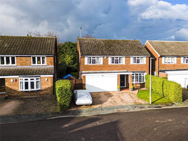 Kendale, Leverstock Green