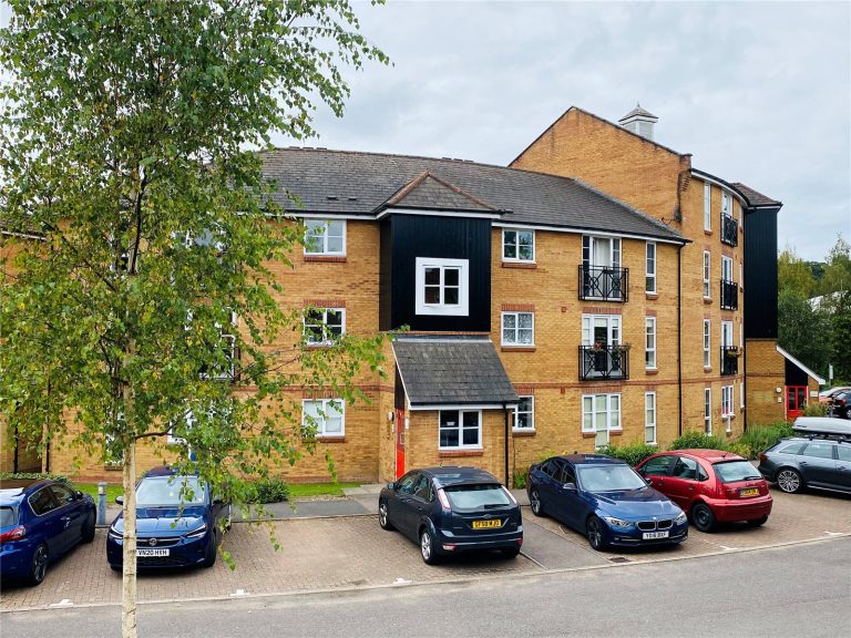 Imperial Way, Hemel Hempstead