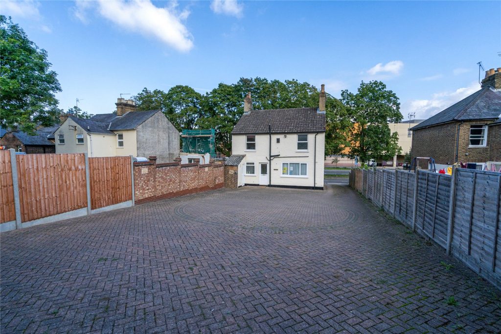 Cotterells, Hemel Hempstead