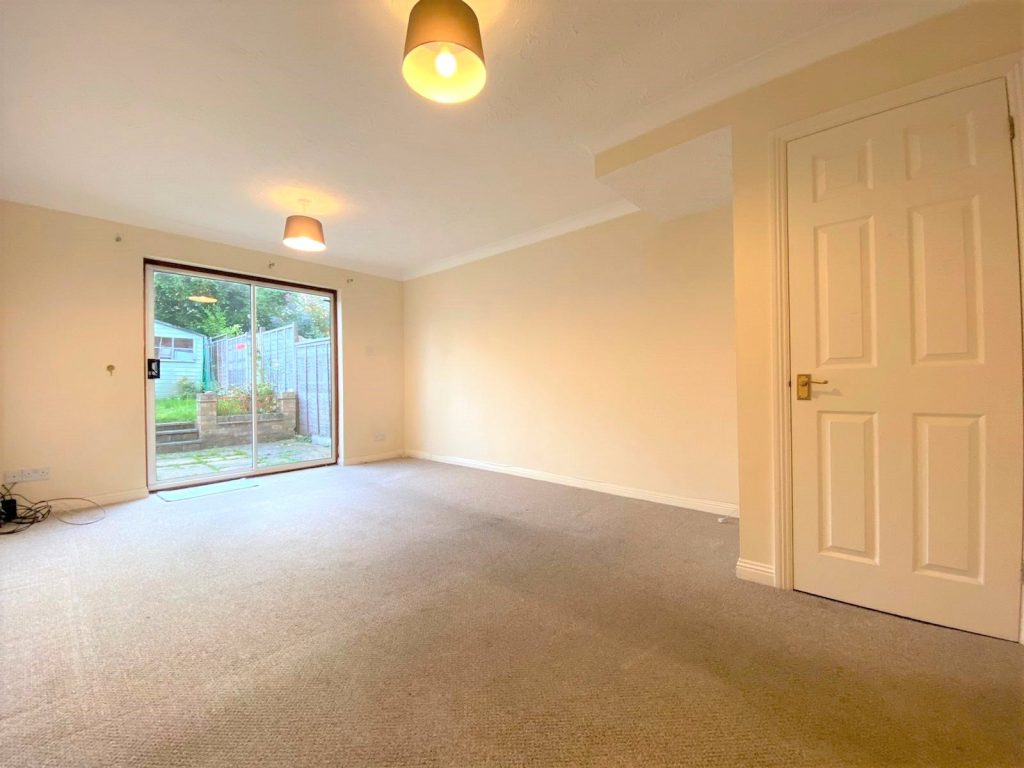 Shelley Mews, London Road