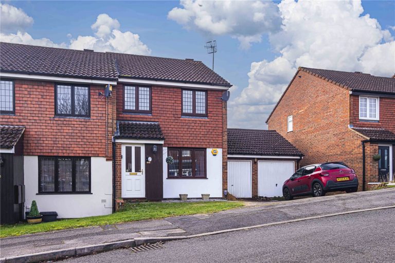 The Foxgloves, Hemel Hempstead