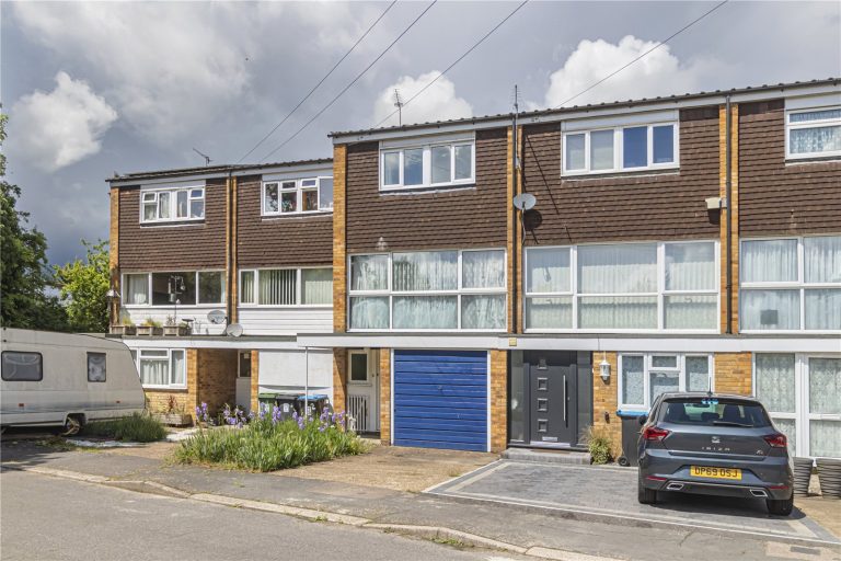 Sandmere Close, Hemel Hempstead