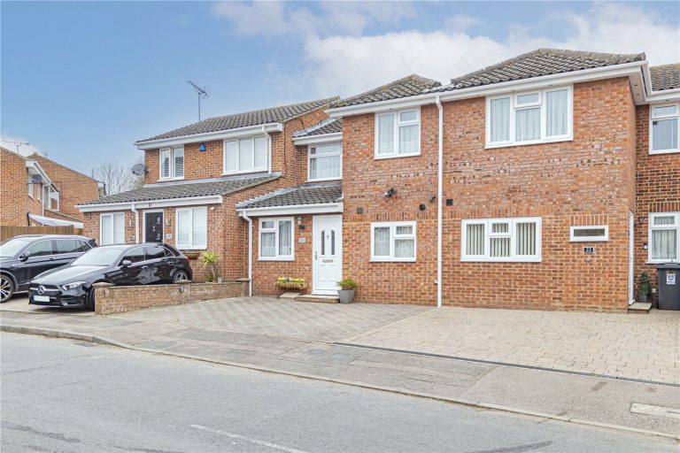 Berkeley Square, Hemel Hempstead