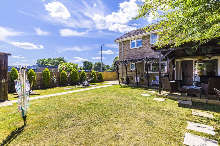 Howards Drive, Hemel Hempstead