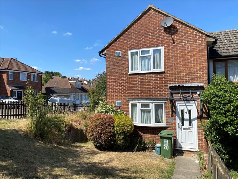 Edward Court, Hemel Hempstead