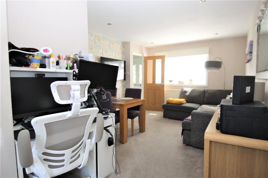 Edward Court, Hemel Hempstead