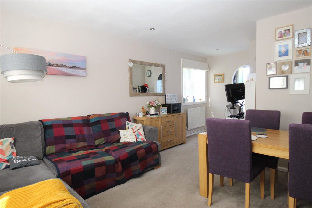 Edward Court, Hemel Hempstead