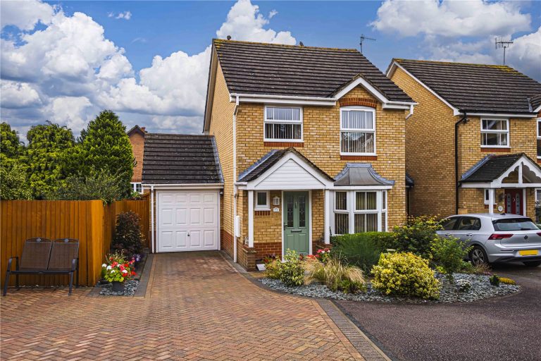 Laureate Way, Hemel Hempstead