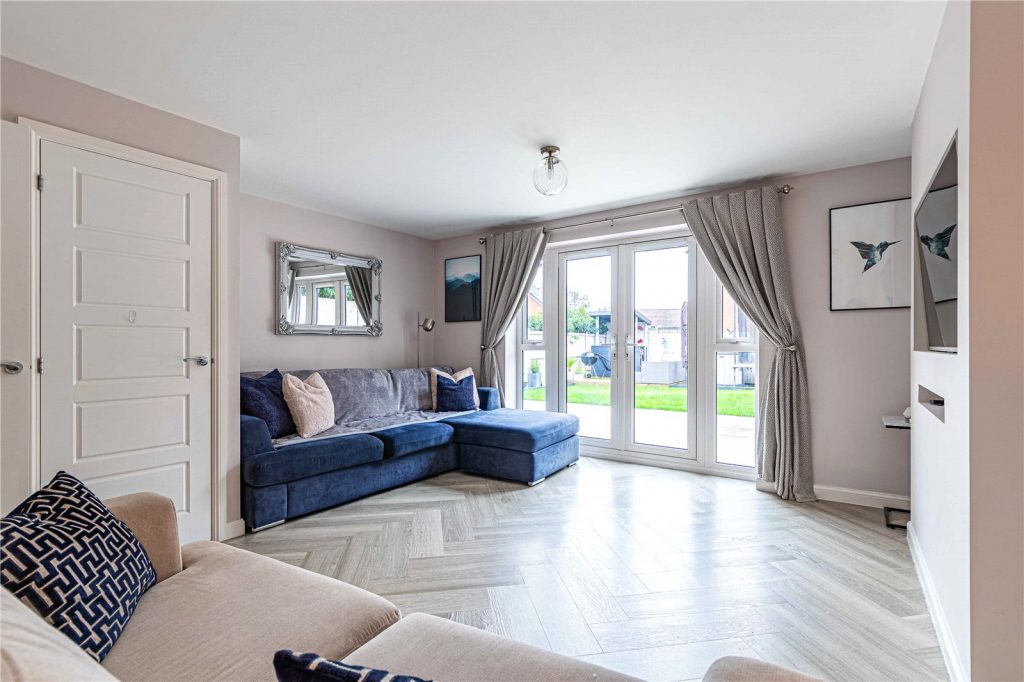 Burgundy Drive, Hemel Hempstead