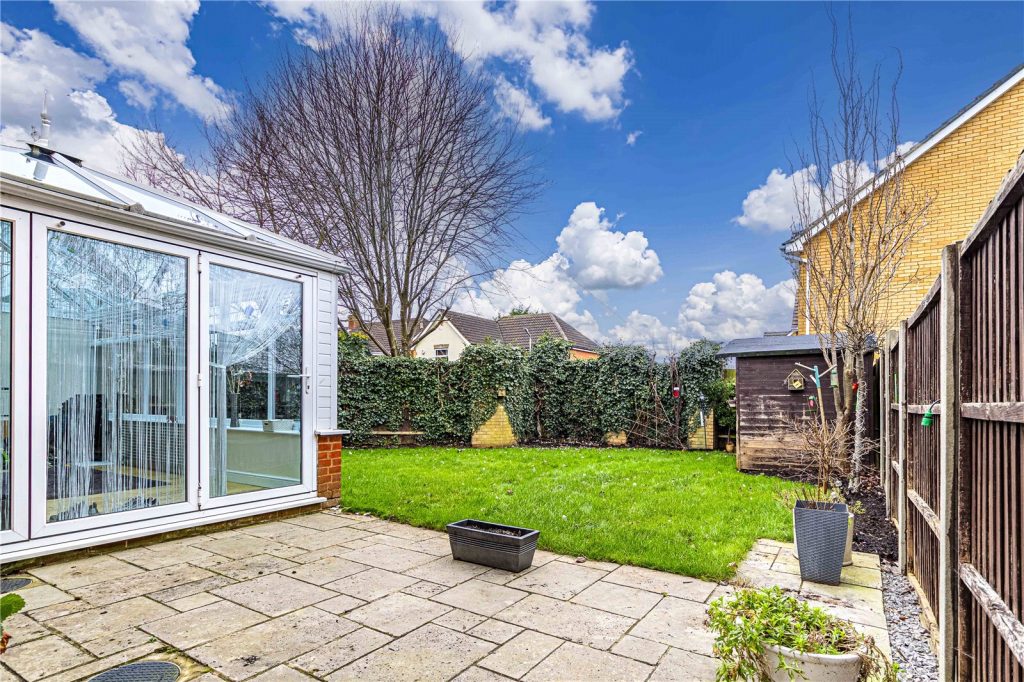 Eatongate Close, Edlesborough