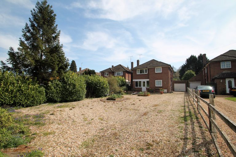 Knolls View, Totternhoe