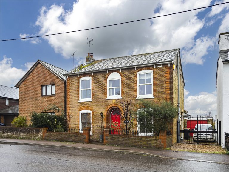 Northall Road, Eaton Bray