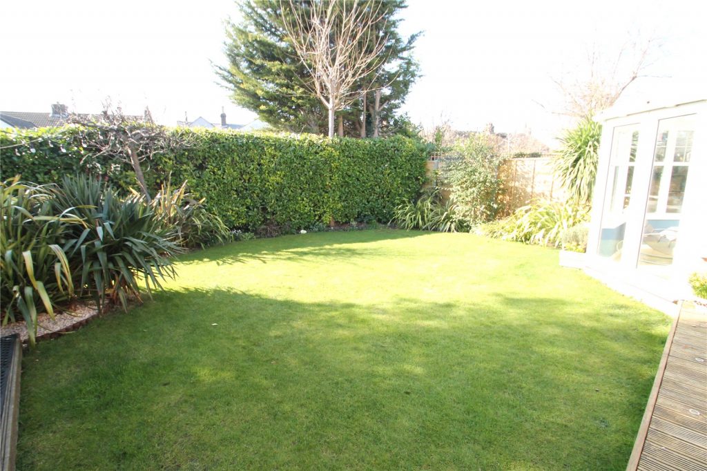 Eatongate Close, Edlesborough