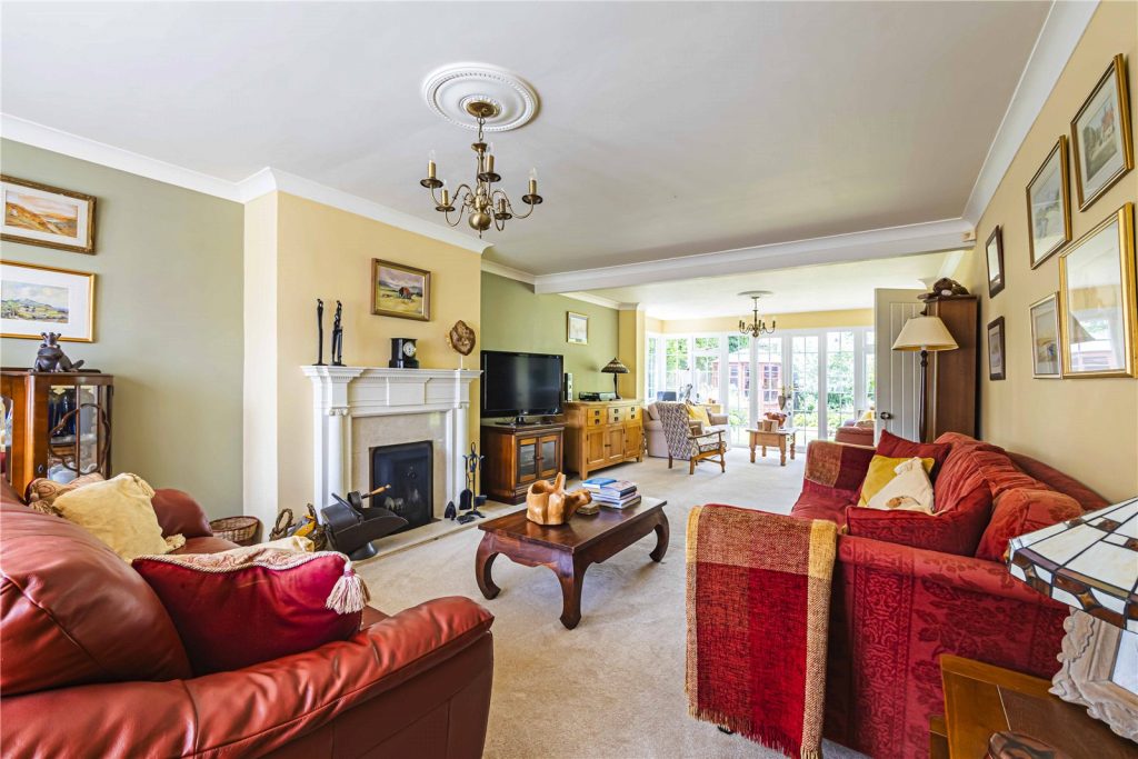 Wallace Drive, Eaton Bray