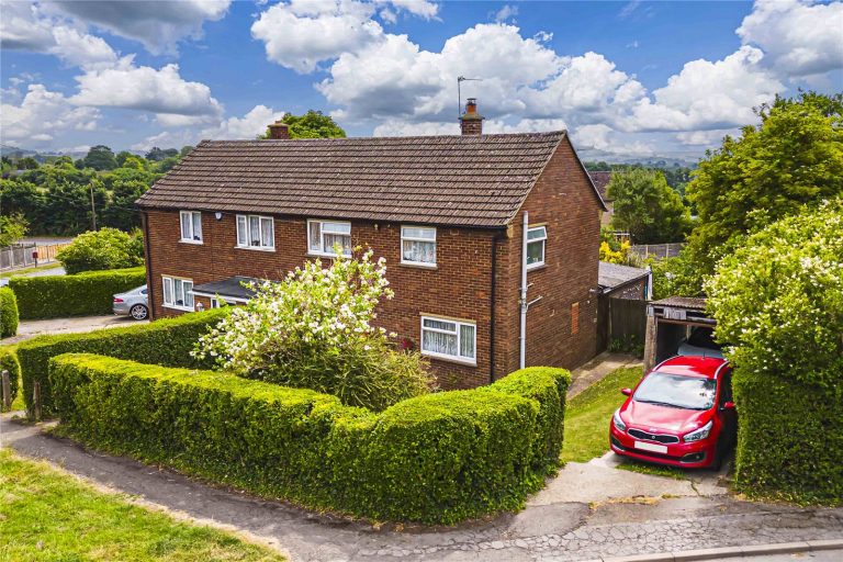 Park Avenue, Totternhoe