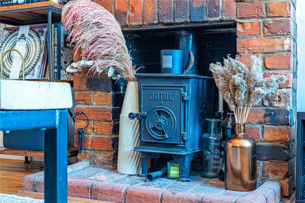 Weymouth Street, Apsley