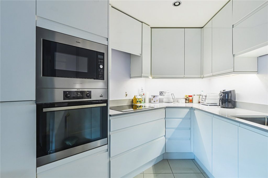 Evans Wharf, Apsley Lock