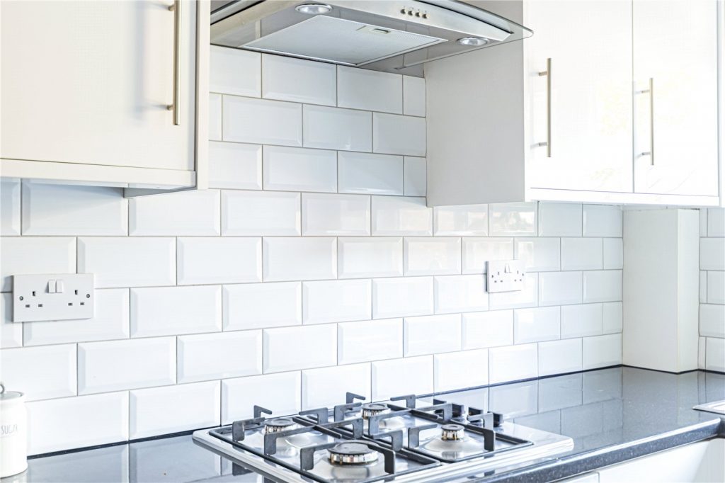 Storey Street, Apsley