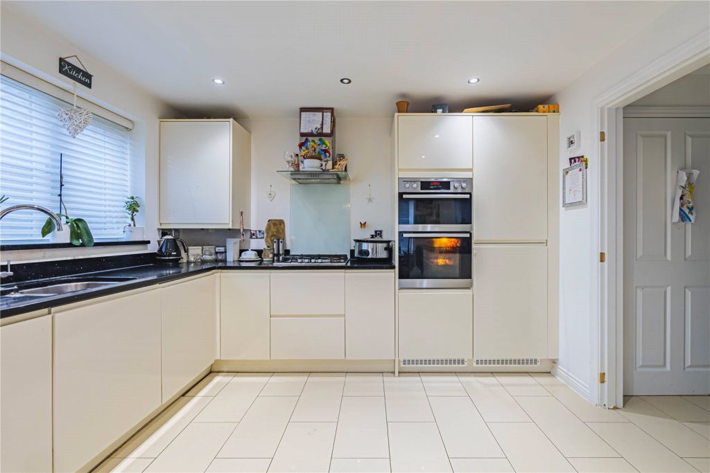 Fossett Grove, Dunstable