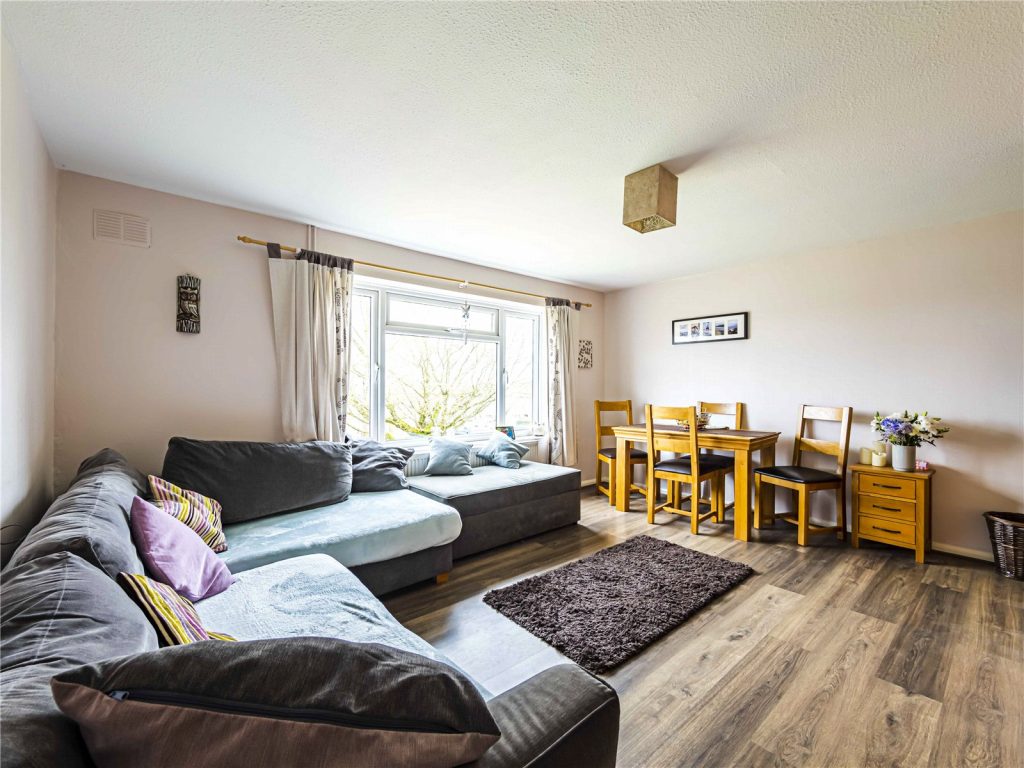 Beechfield, Kings Langley