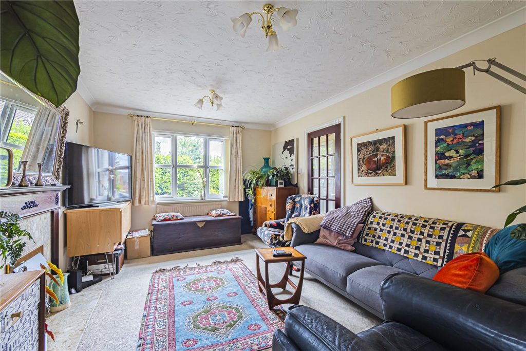 Regent Close, Kings Langley