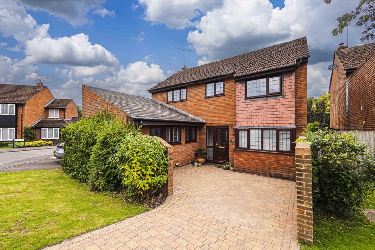 Pembridge Road, Bovingdon