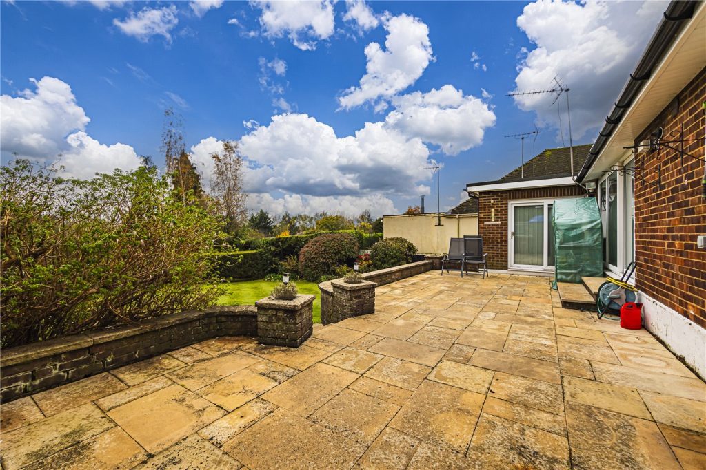 Toms Lane, Kings Langley